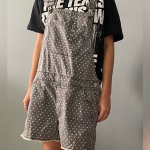 Short overalls perfect for the upcoming warmer weather